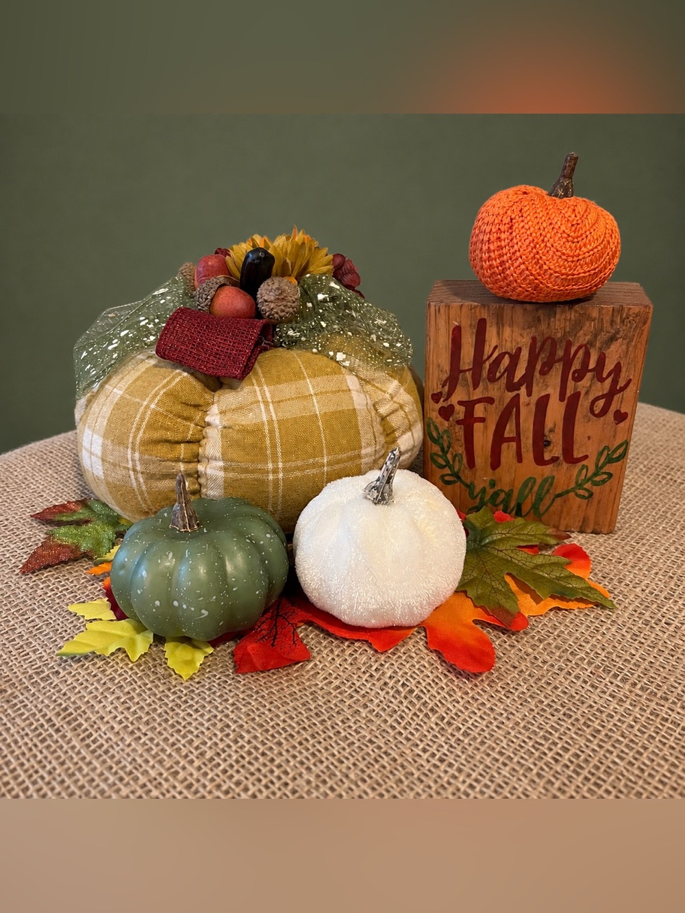 Fall Harvest Pumpkin Décor Set – Rustic “Happy Fall Y’all” Autumn Display